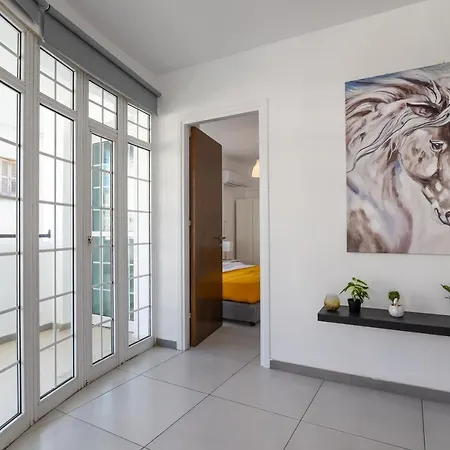 Jana's 2-br In *